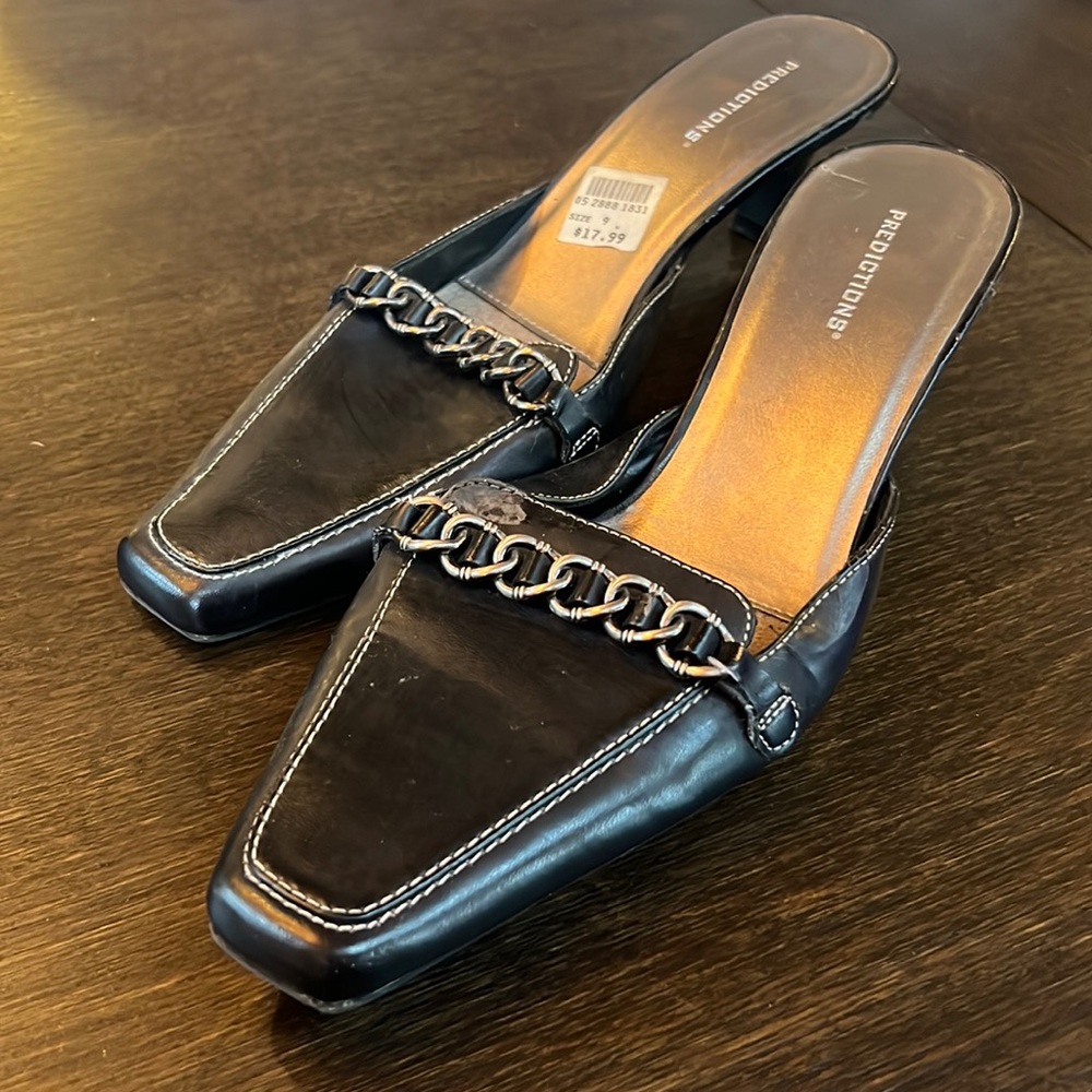 Black heel